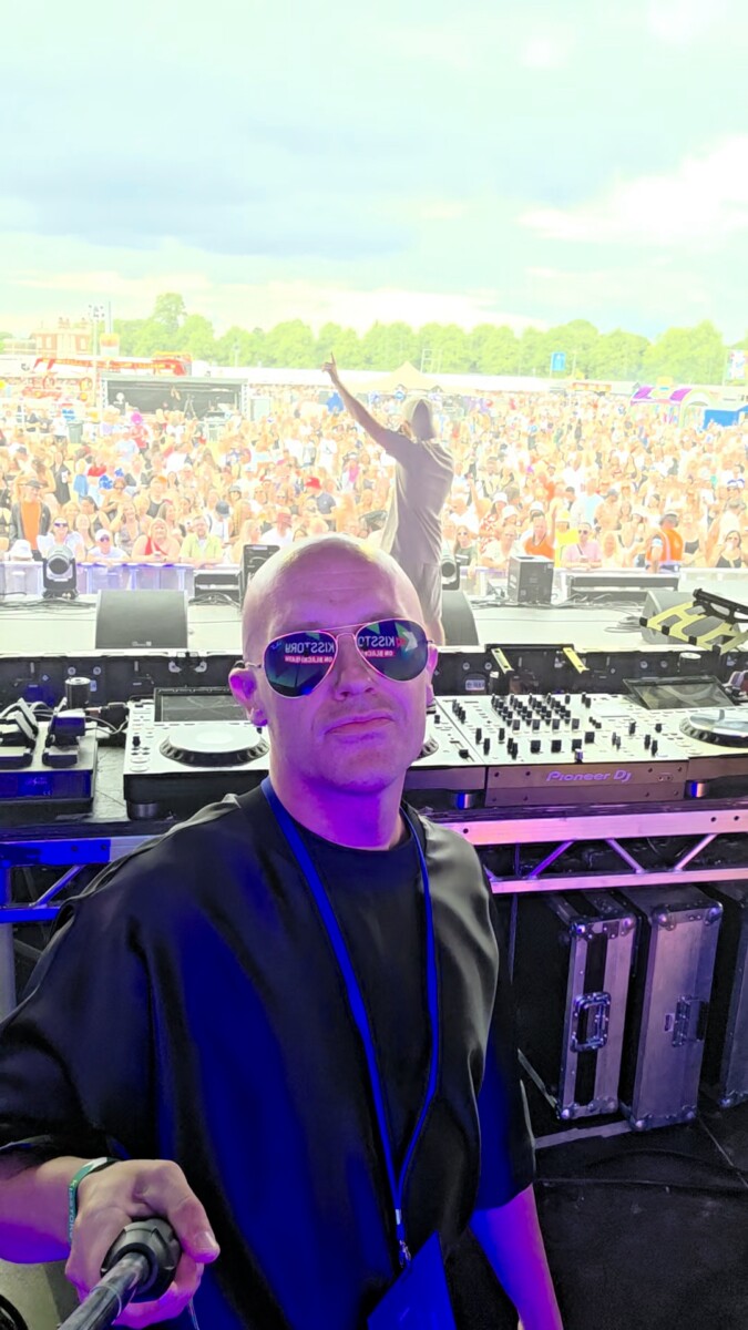 DJ Whitecoat Kisstory Festival Stage